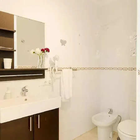Shalom Apartment Playa Blanca (Lanzarote)