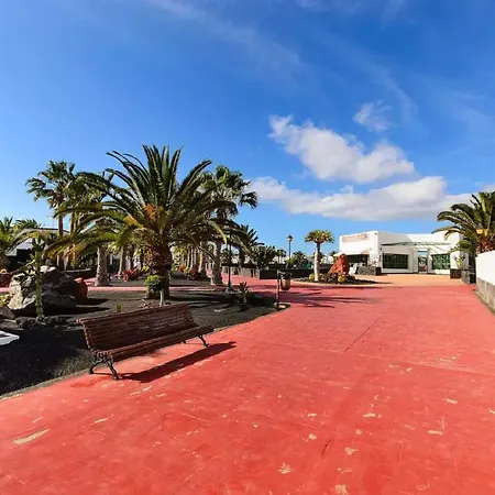 Shalom Playa Blanca (Lanzarote)