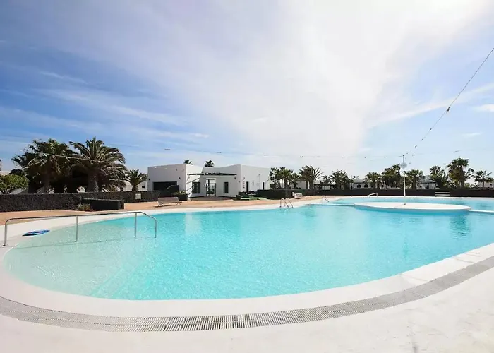 Shalom Playa Blanca (Lanzarote)